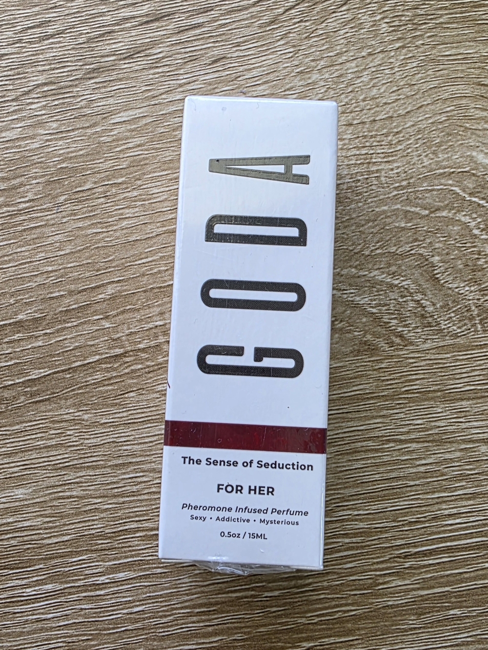 The Sense of Seduction For Her Pheromone Perfume — White & Burgundy